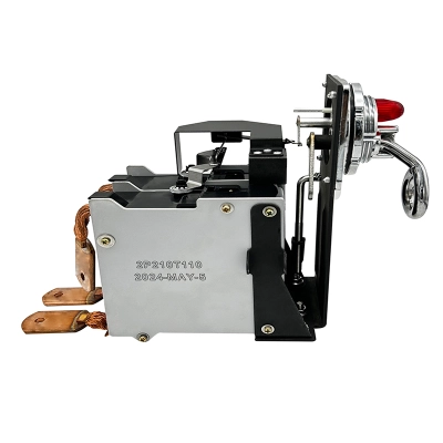 เฟสเดียว 210A CSP เซอร์กิตเบรกเกอร์ 50KVA มุมมองแผงด้านหน้า
